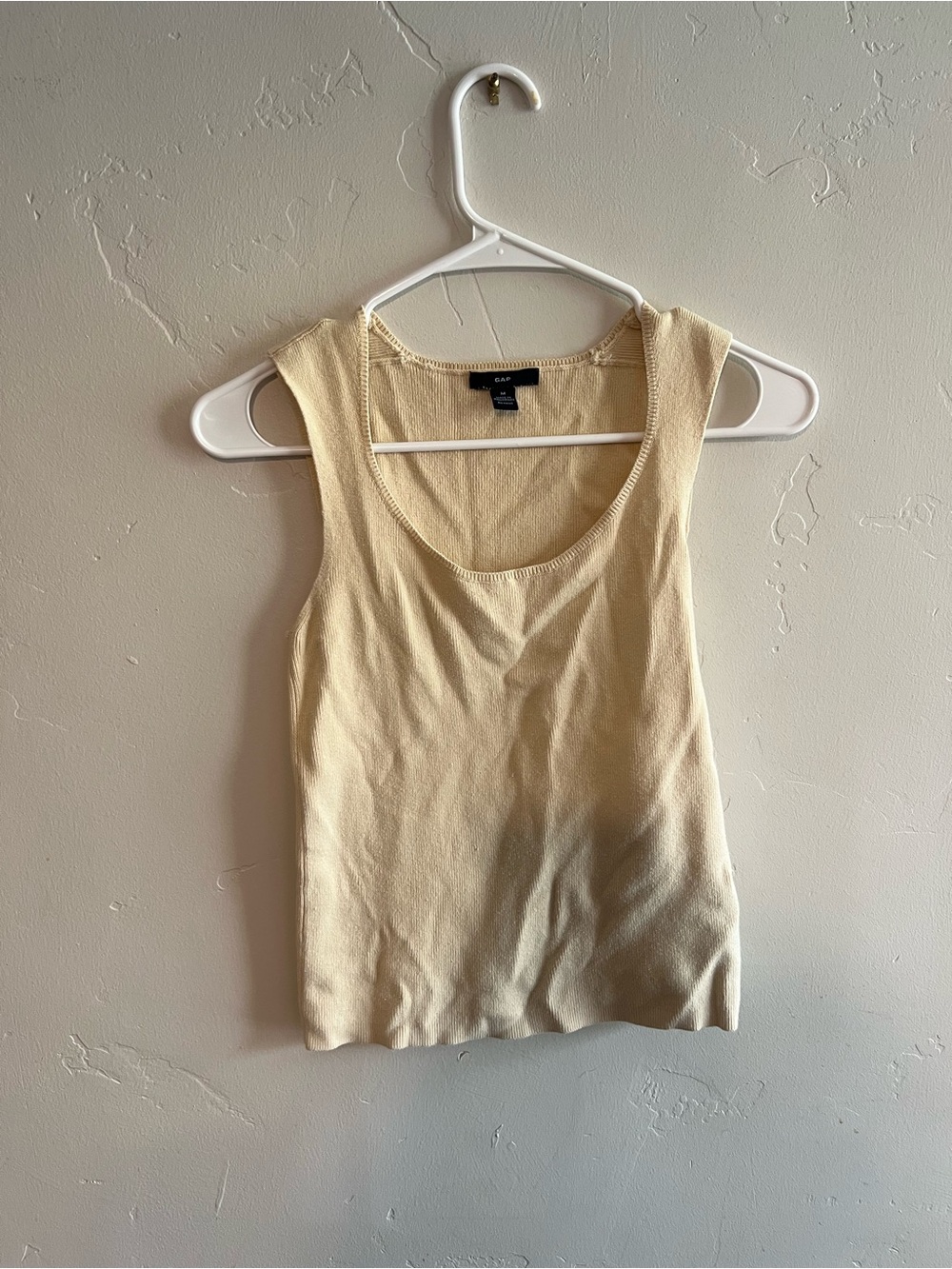 GAP Cream Ribbed Scoop Neck Tank Top